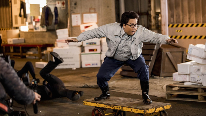 Whoa, Fat! North Korean review.